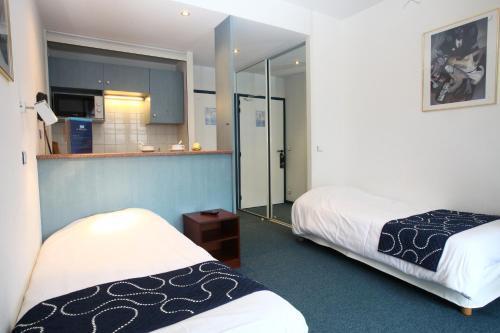 Mercedes Hotel 3*